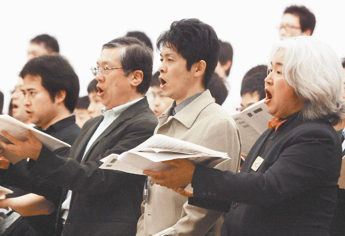 謝謝台灣 日災區合唱團獻藝