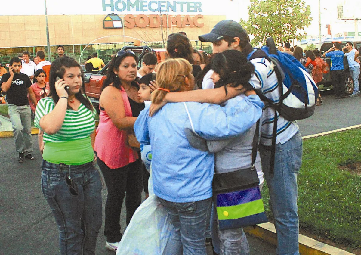 智利強震抱平安