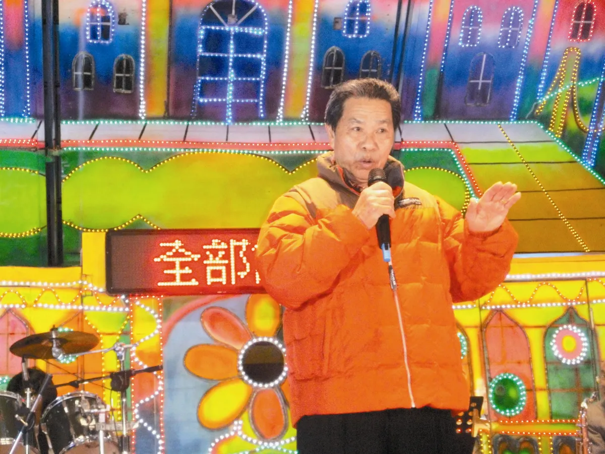 康樂隊胡瓜 主持2千場