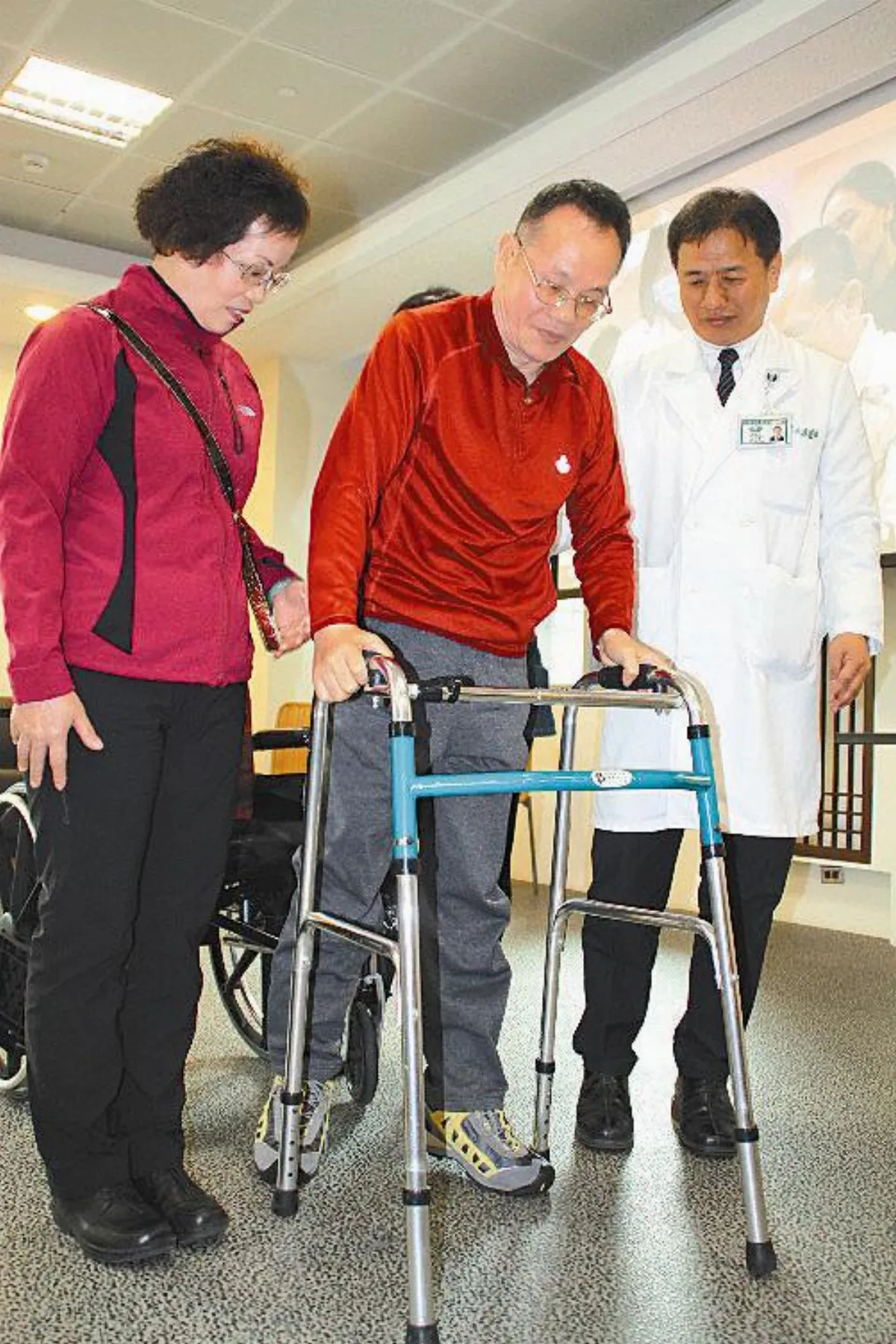 把握黃金時間治療 癱患復健神速