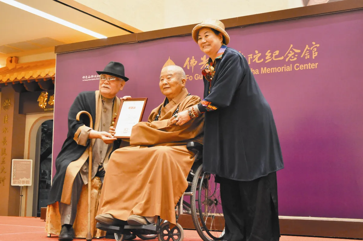 收藏45年 300餘把古壺佛館展出