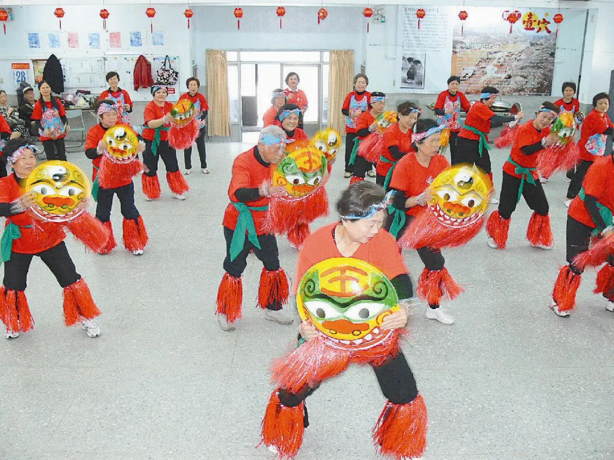 2000歲舞獅團 返老還童