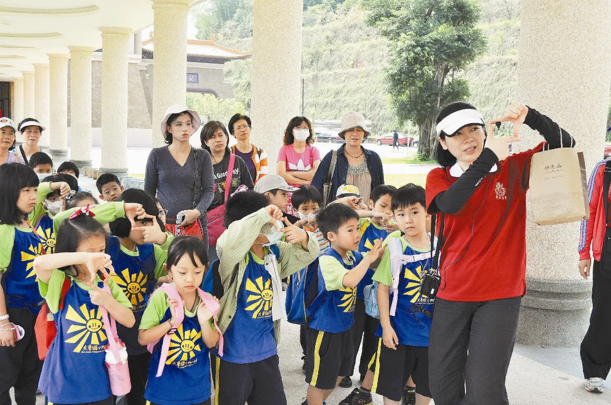 兒童節遊佛館 祖孫共享天倫樂