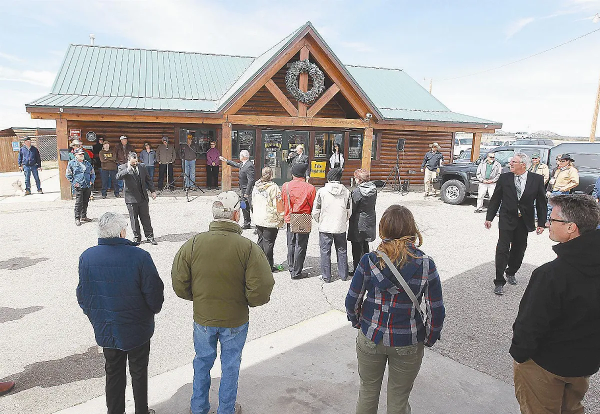 買家是越南人美迷你鎮 2658萬售出