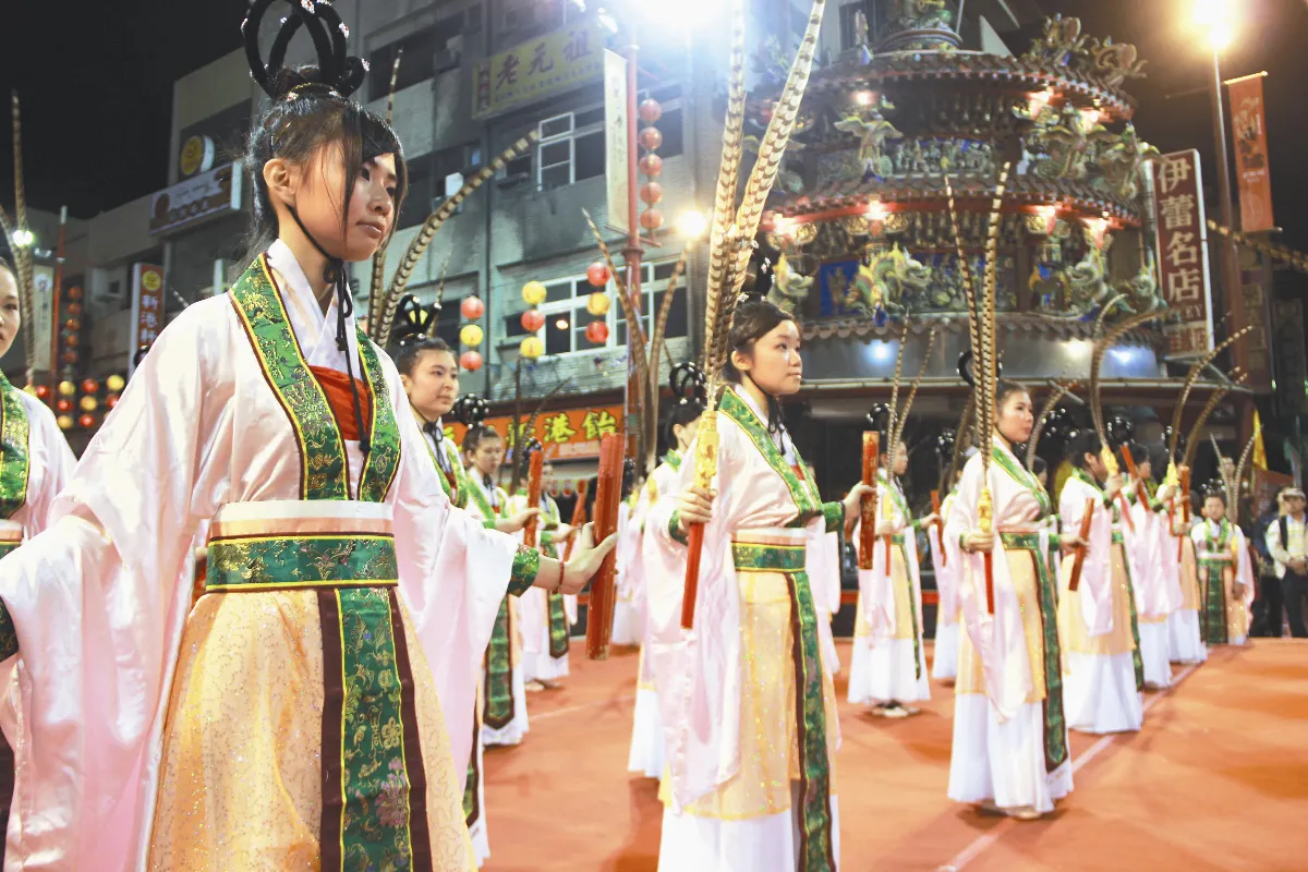 新港奉天宮跳六佾舞 為媽祖賀壽