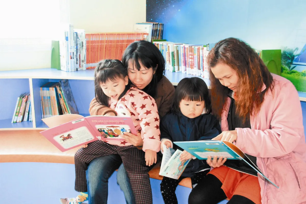 新移民專區親子共讀