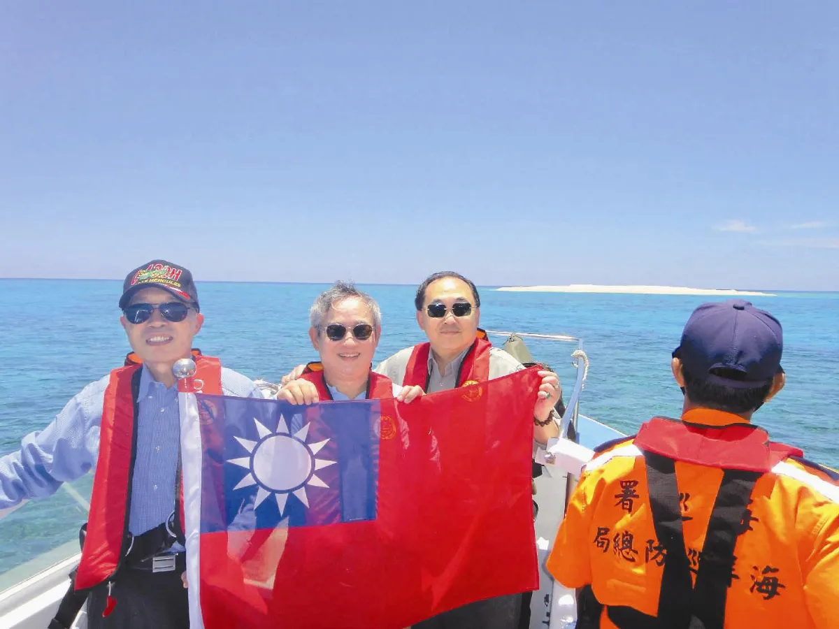 捍衛主權 立委登太平島