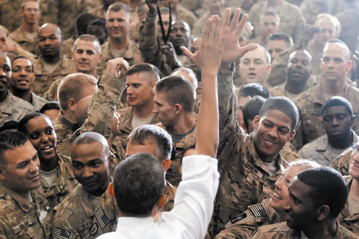 賓拉登狙殺周年勞軍、締約旋風式訪阿富汗 歐巴馬：看到曙光