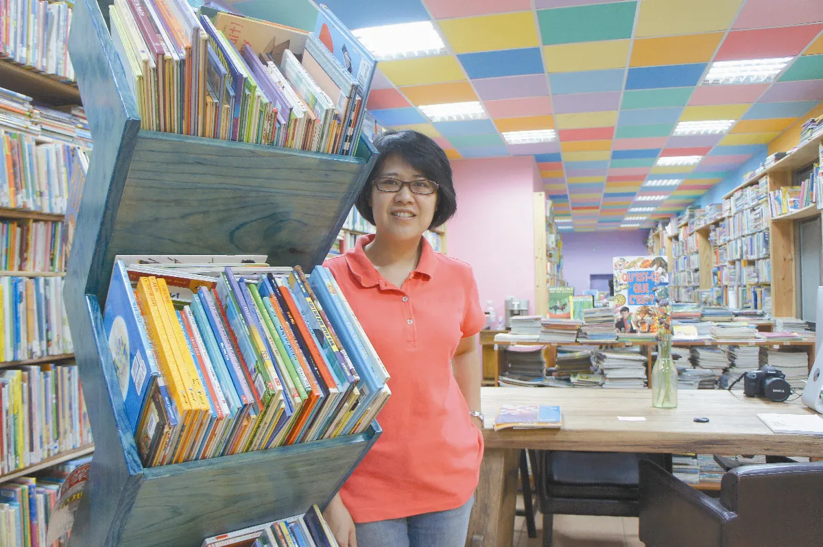 海外搜刮英文書 開書店