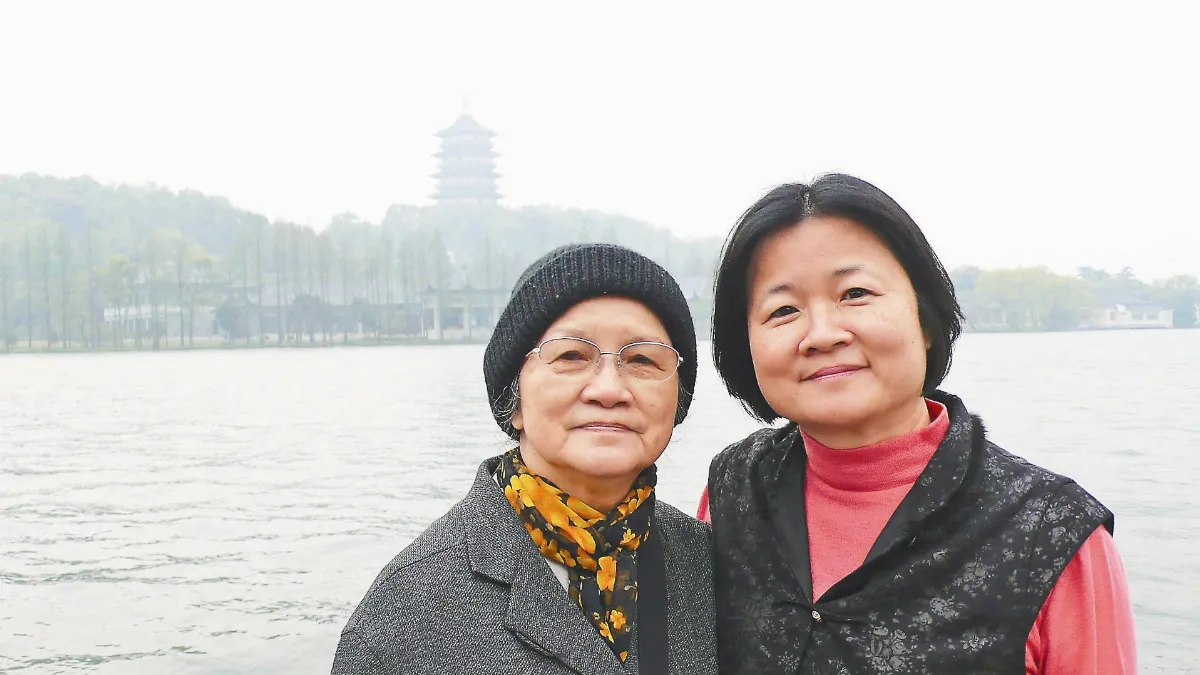 及時行孝 另類侍親出國開會 媽媽同行