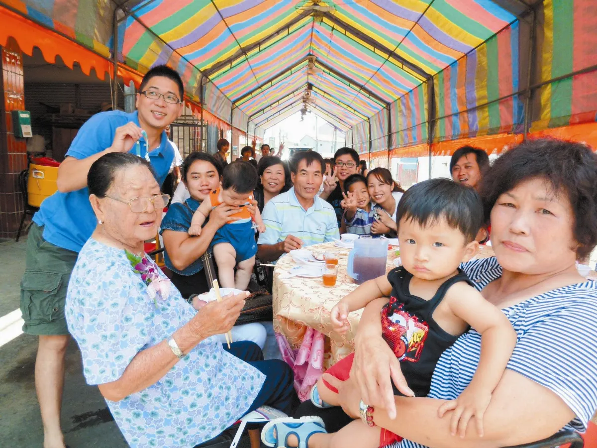 母親節辦桌 陳家 年不中斷