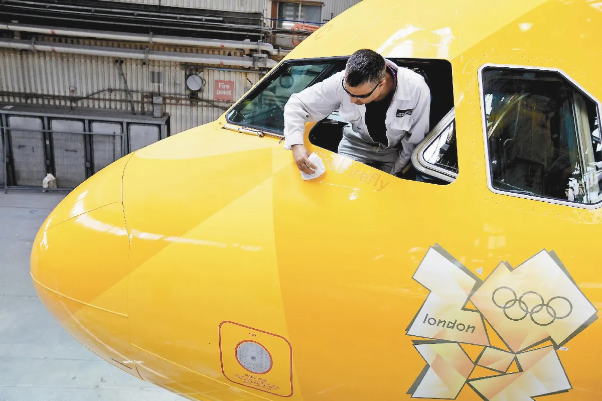 奧運聖火  金色專機