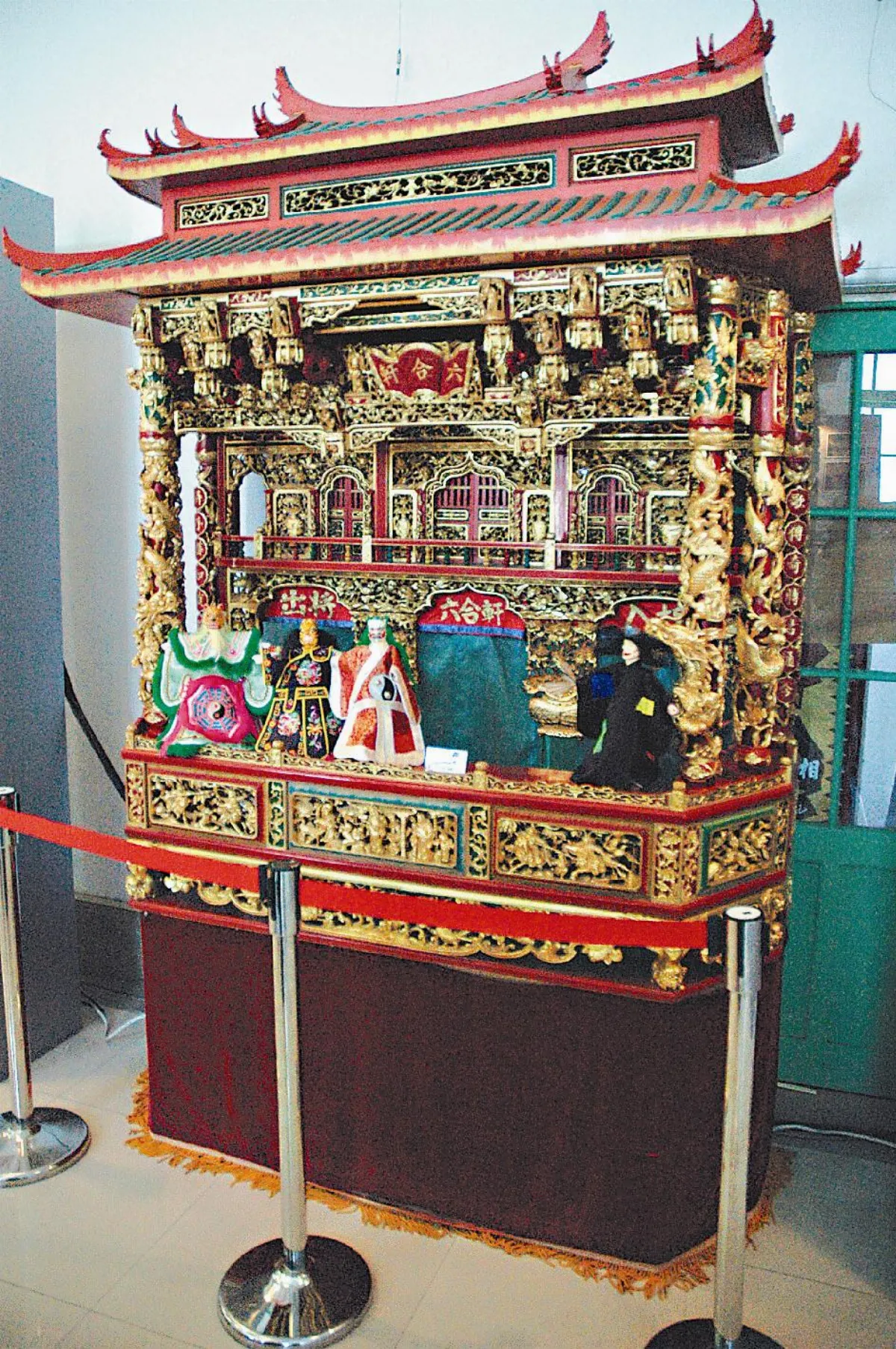大師的戲面子 古今布袋戲台大展