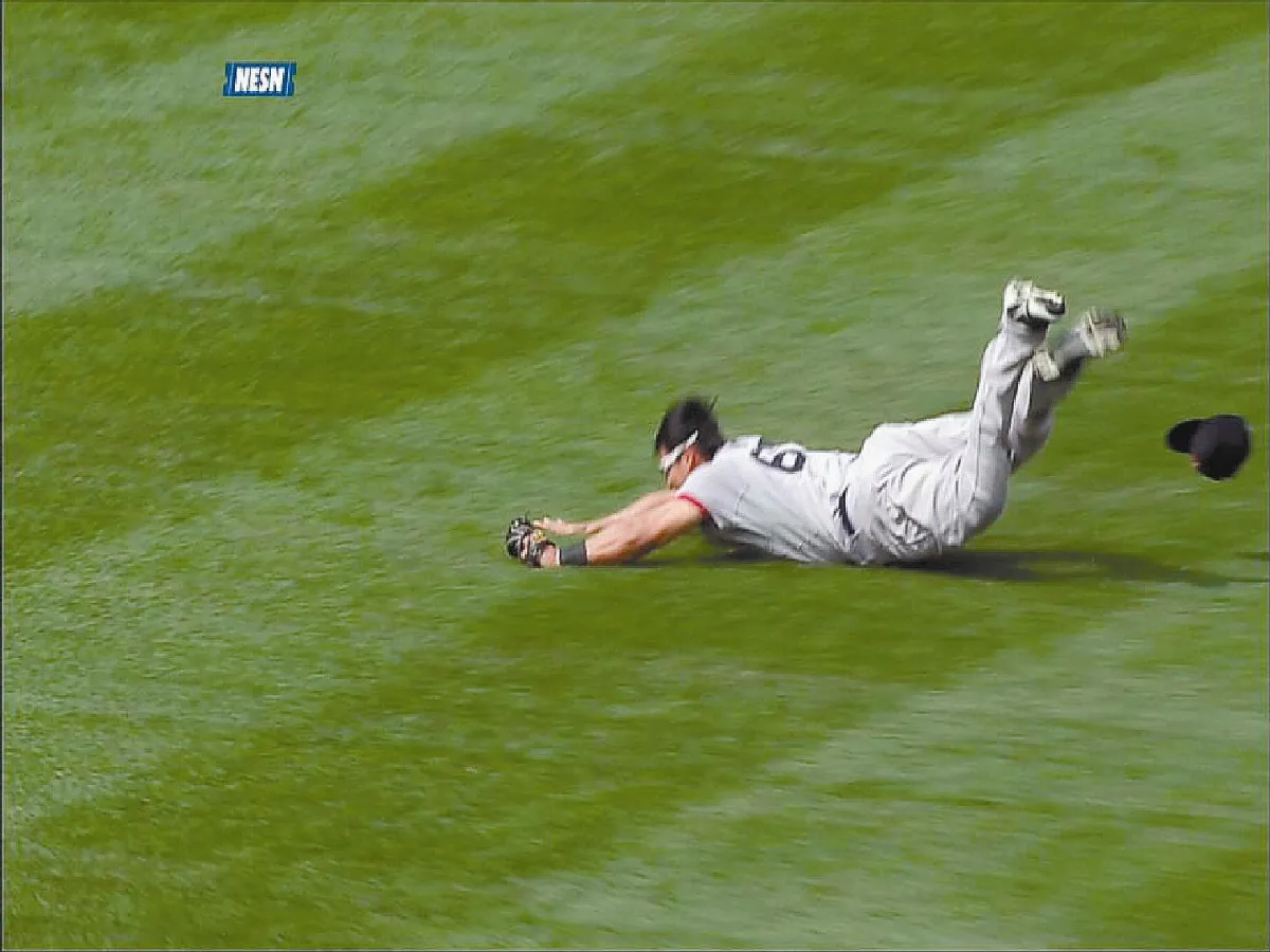 MLB版林來瘋關鍵接殺  林哲瑄救了紅襪
