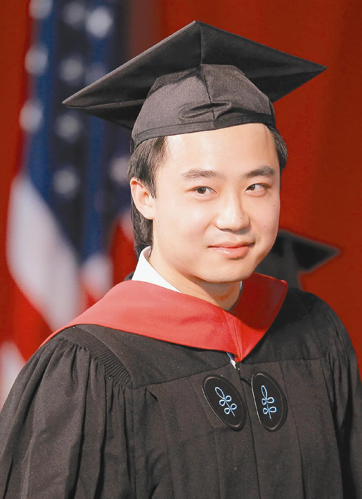 薄瓜瓜獲哈佛碩士 不回大陸