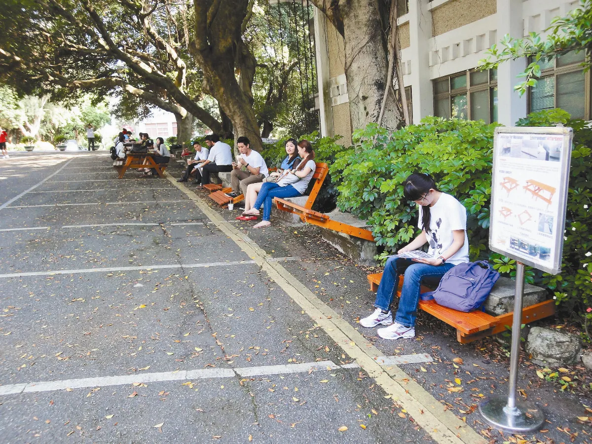 生活創意   木桌椅創意改造賦予新生命
