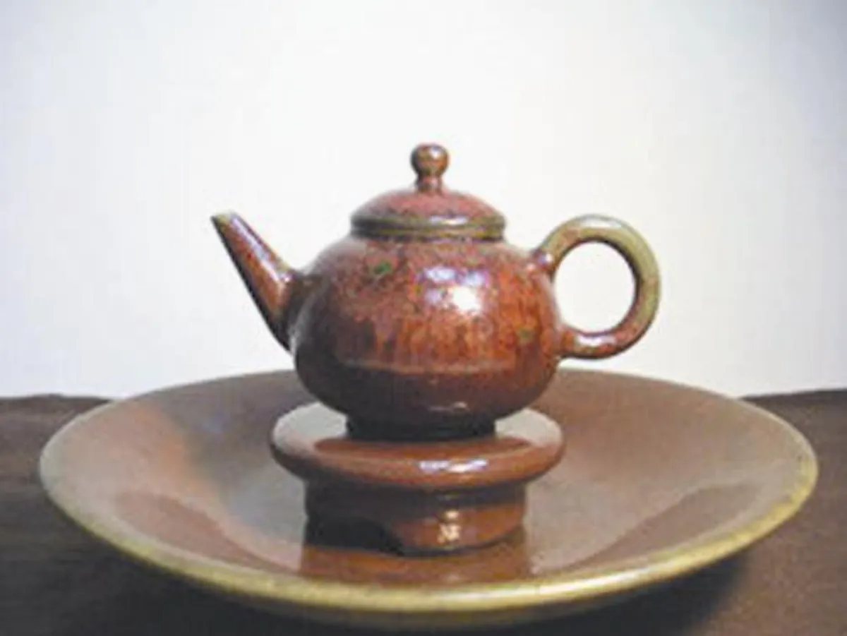 【灰釉之美‧曾至好名釉陶瓷展】鈞紅壺