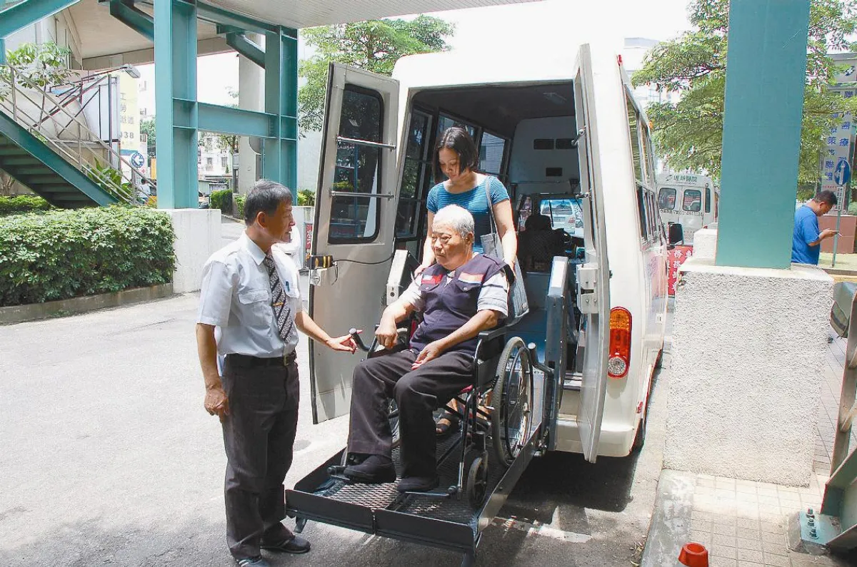 免費復健專車 患者家屬信任