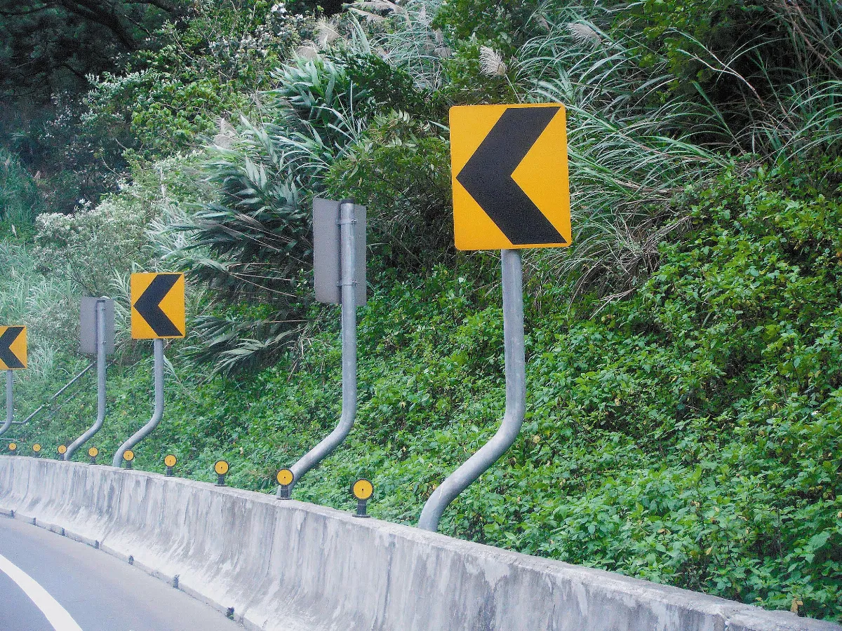 數學隨手拍   指示標誌算面積