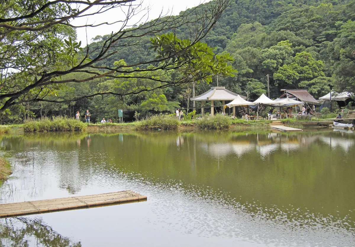 汐止    青山迢迢  水隱隱
