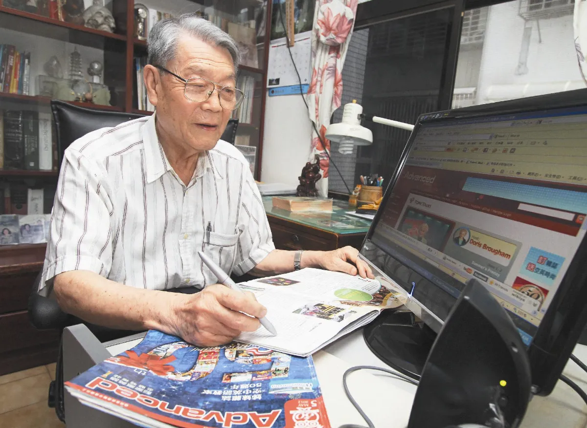 讀空英50年 八旬爺爺英文好溜
