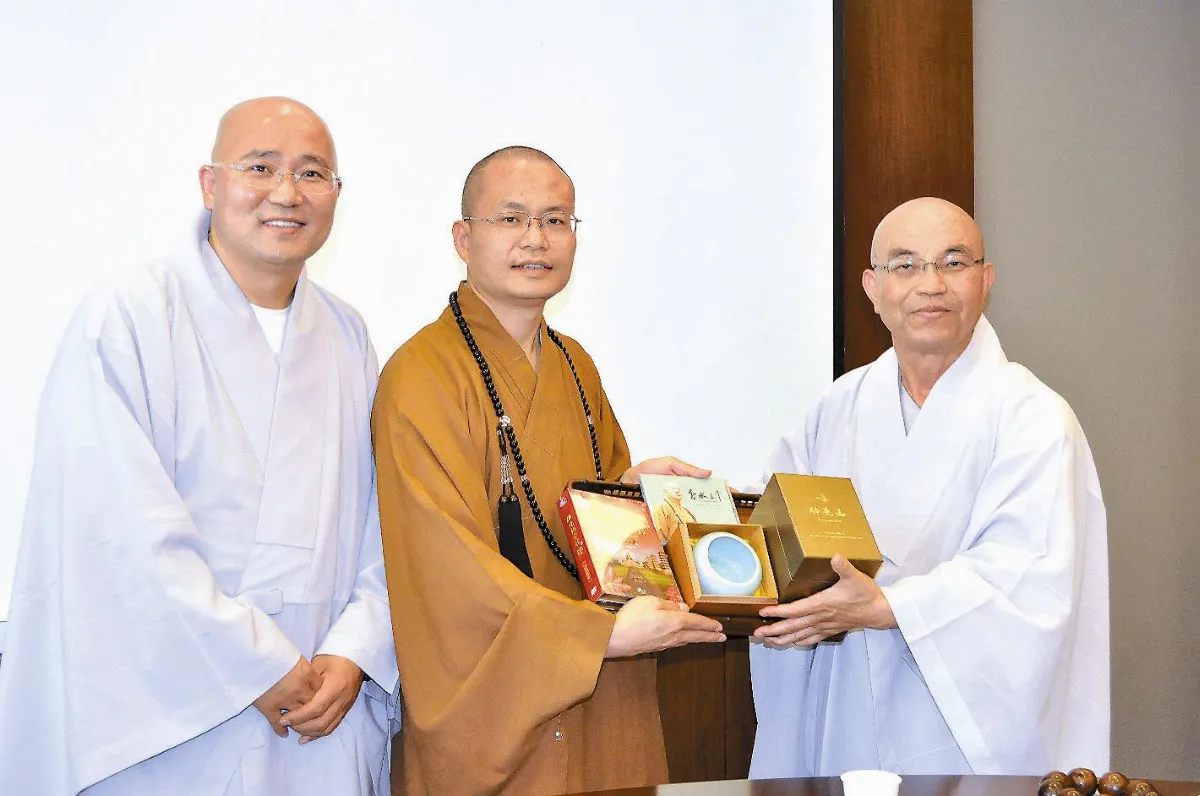 肯定人間佛教 南韓藥泉寺訪佛光山