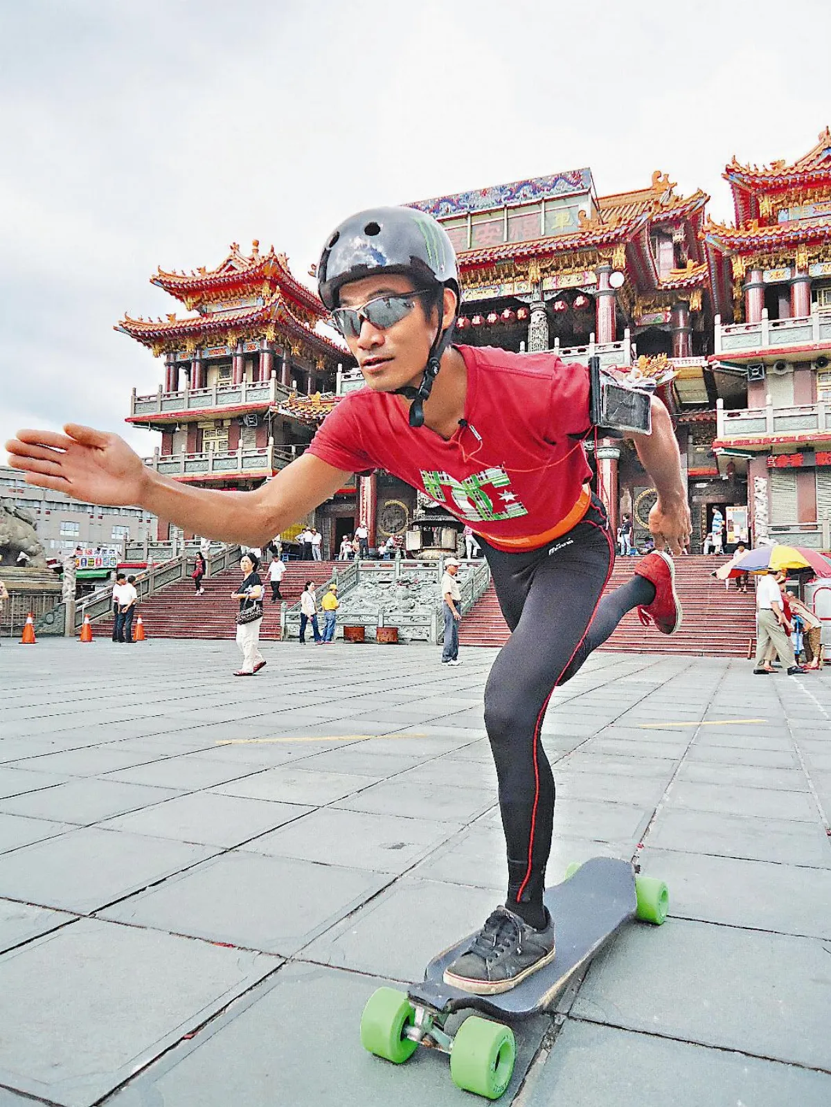 11天環島暖身 滑板阿甘 再挑戰世界紀錄