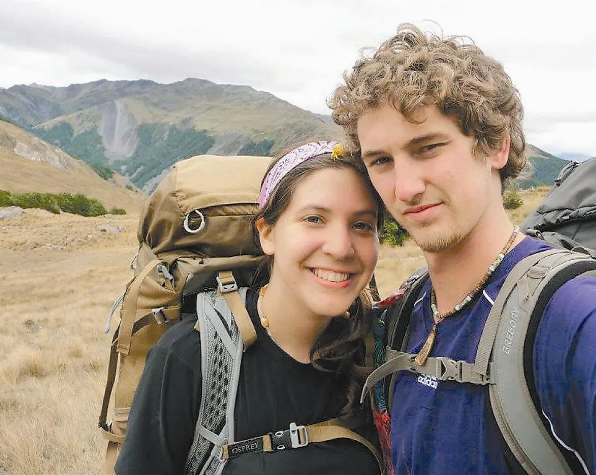 一天一餅乾 美情侶受困9天脫險