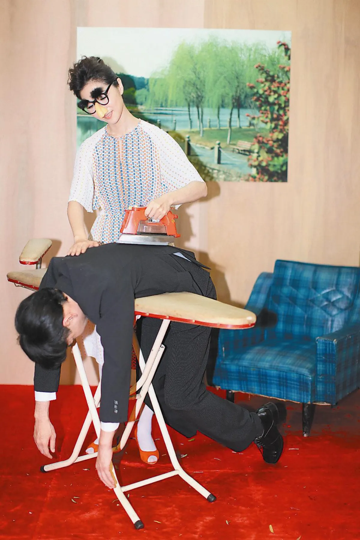 羞昂App 戲謔中呈現現代生活