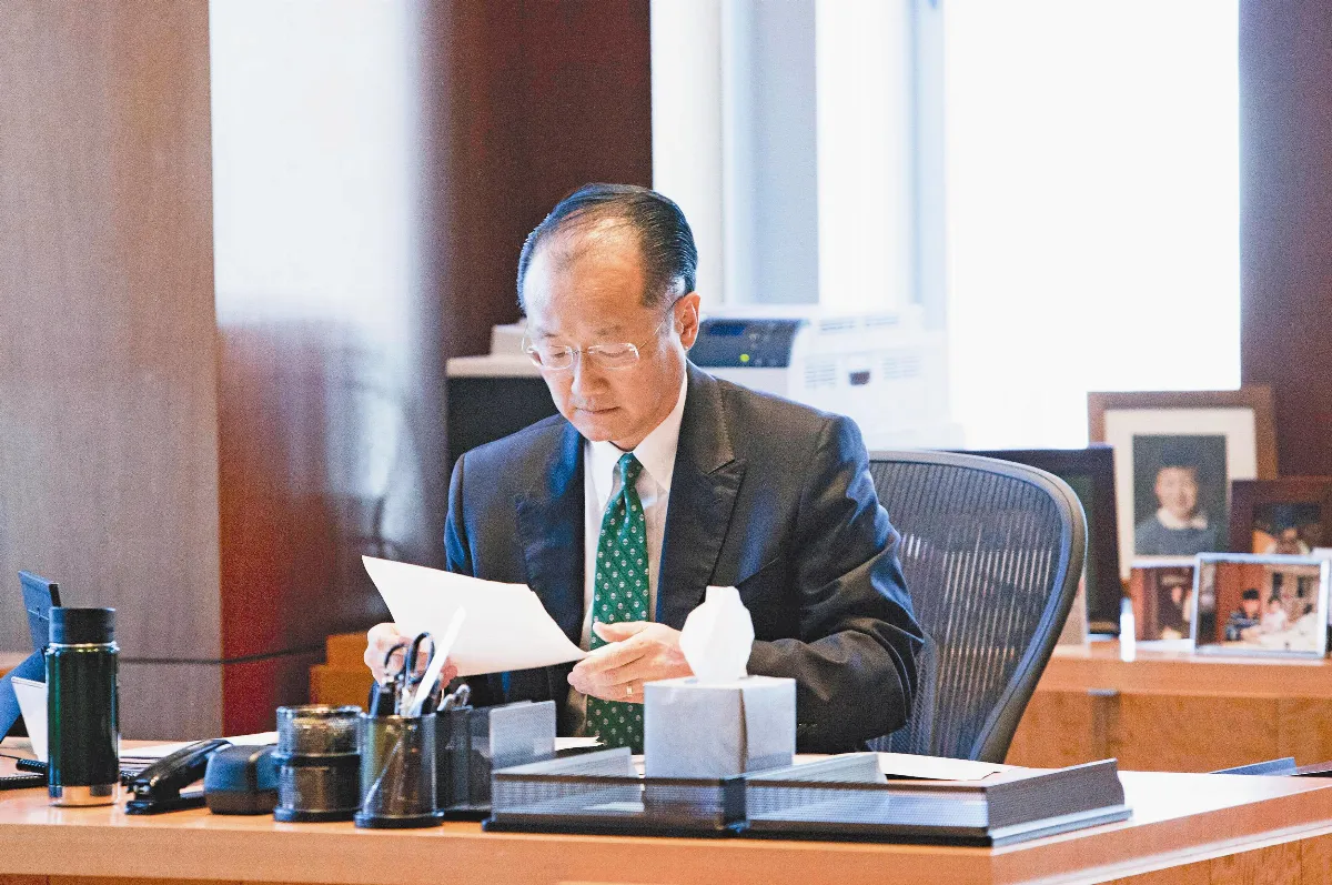 世銀新總裁金墉上任 願助希臘脫困