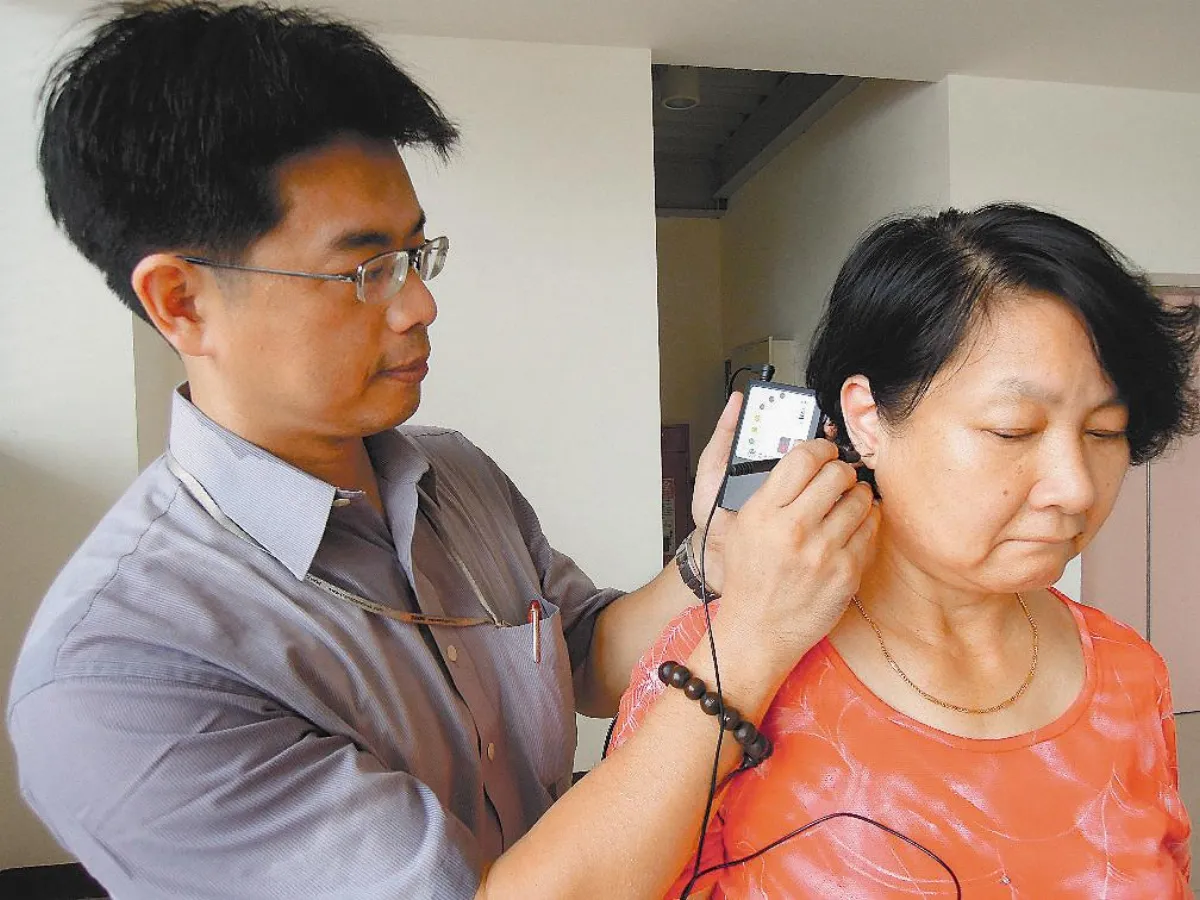 中醫師談養生 、健檢  長者受益