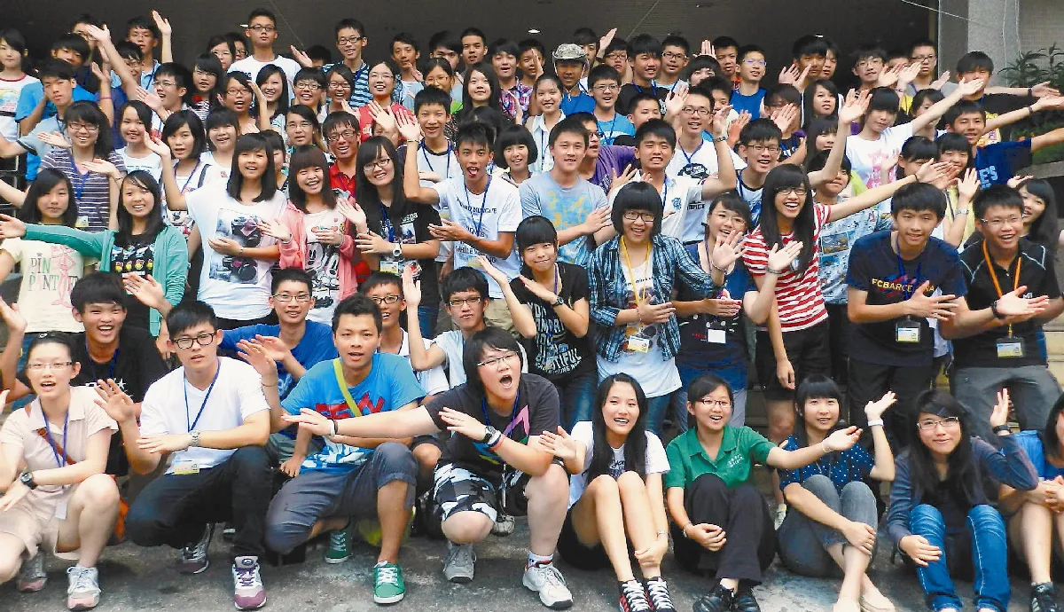 偏鄉課輔 上山當孩子王18歲女生 招百位義工