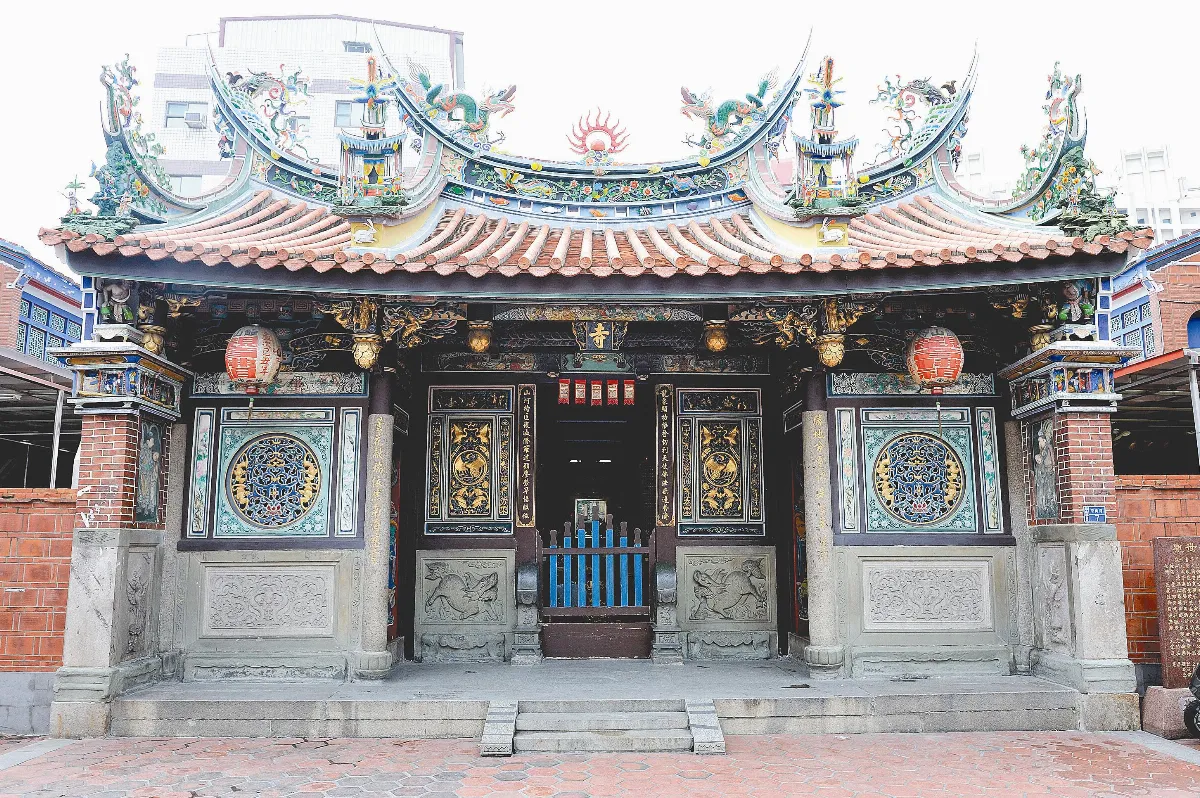鳳山龍山寺