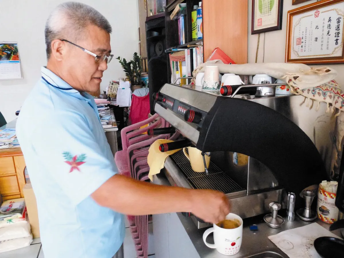 【社區部落格】里長家 金陵里星巴克