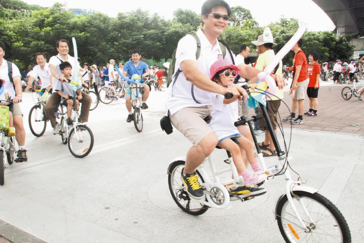 齊心騎力來助學