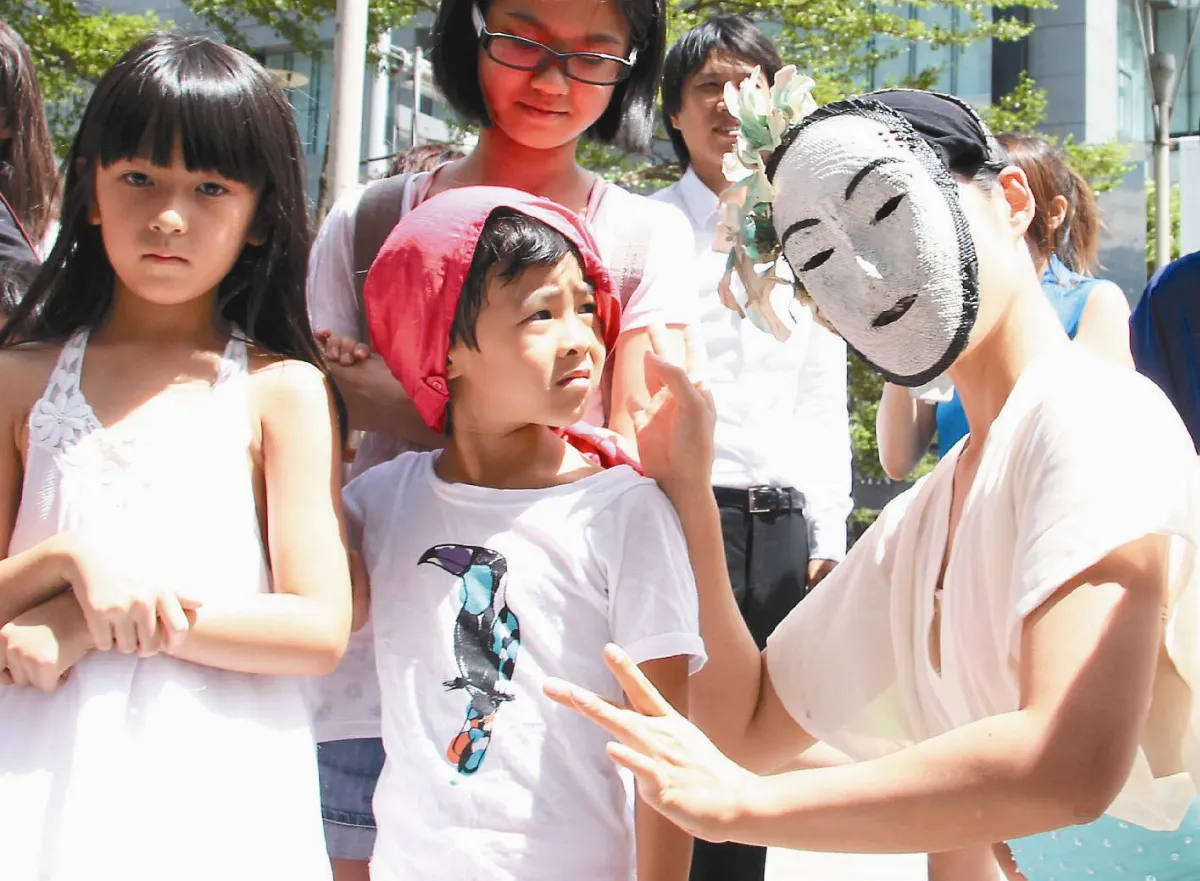 九歌諸神復甦 街頭上演驚奇