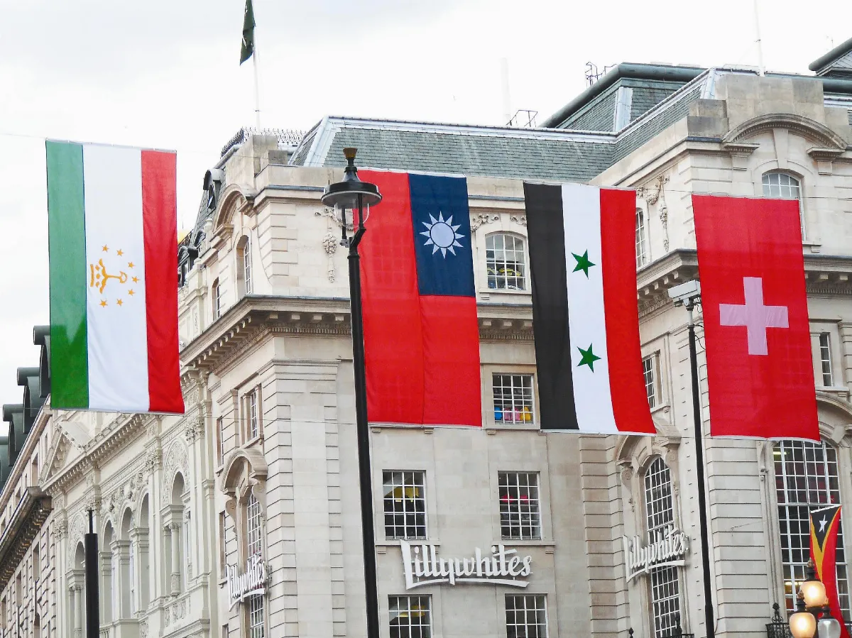 倫敦攝政街 改懸中華奧會會旗