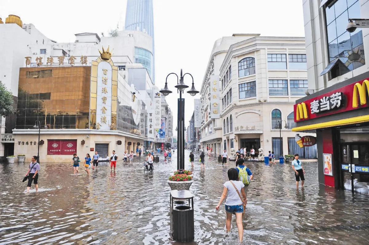 豪雨轉向 天津成災