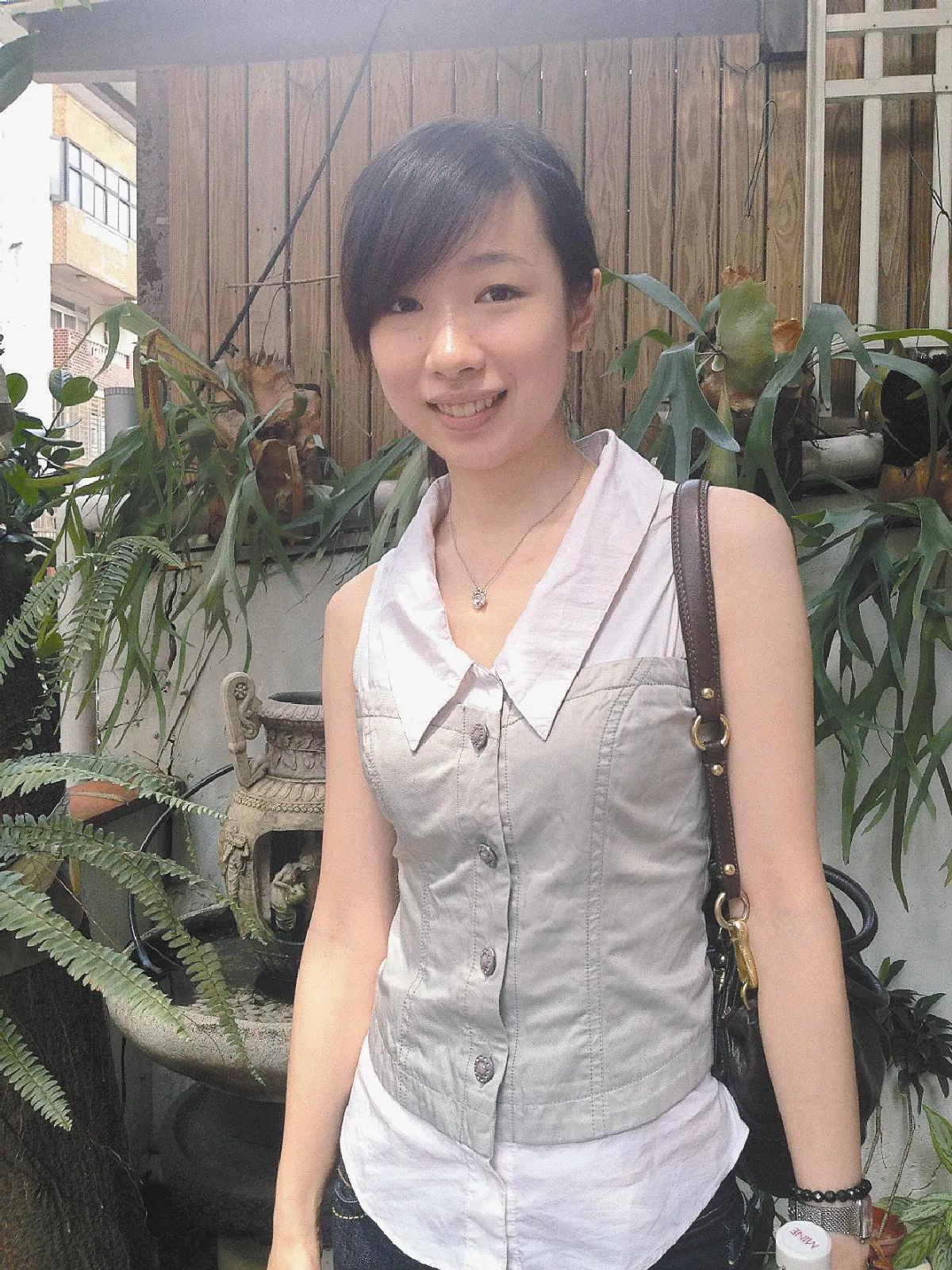 小檔案  張馨之