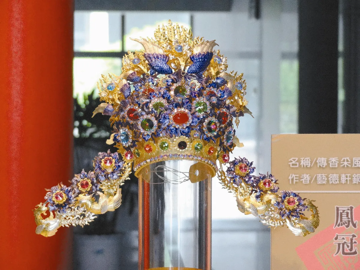 特殊神明帽 屏縣府展出