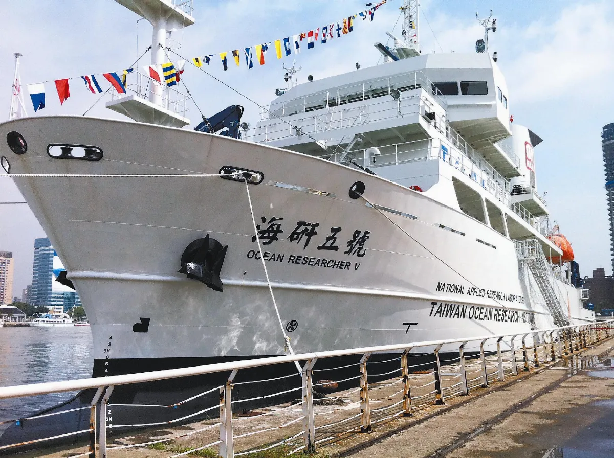 國人設計建造2700噸級海研五號啟動