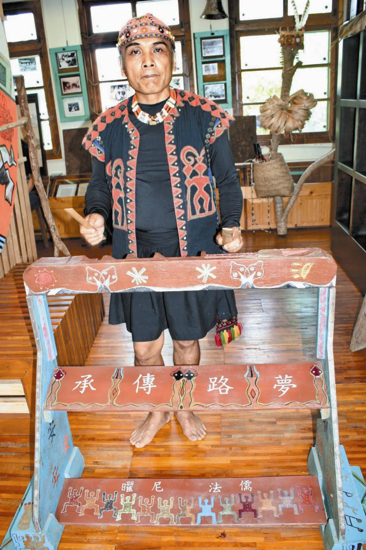 屋梁製樂器 敲唱念先人