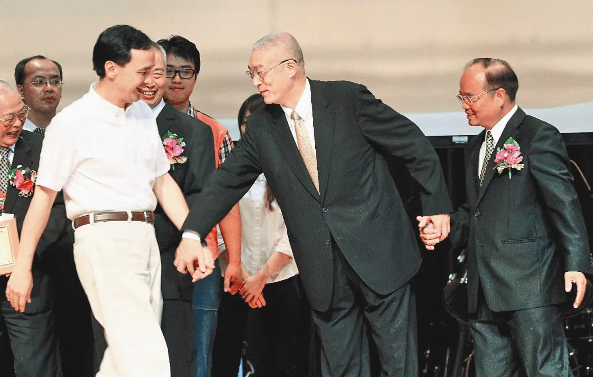 孝親感恩 吳朱同台