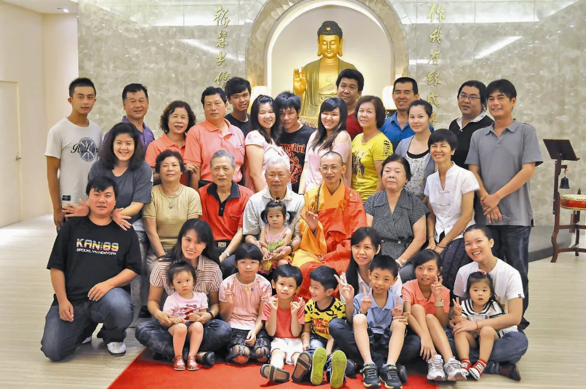 五代同堂祝壽 老父親很開心