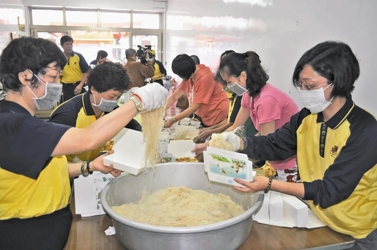 佛光人進駐恆春 日送災民5000便當