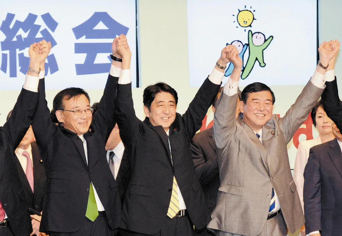 安倍晉三逆轉勝 當選自民黨總裁