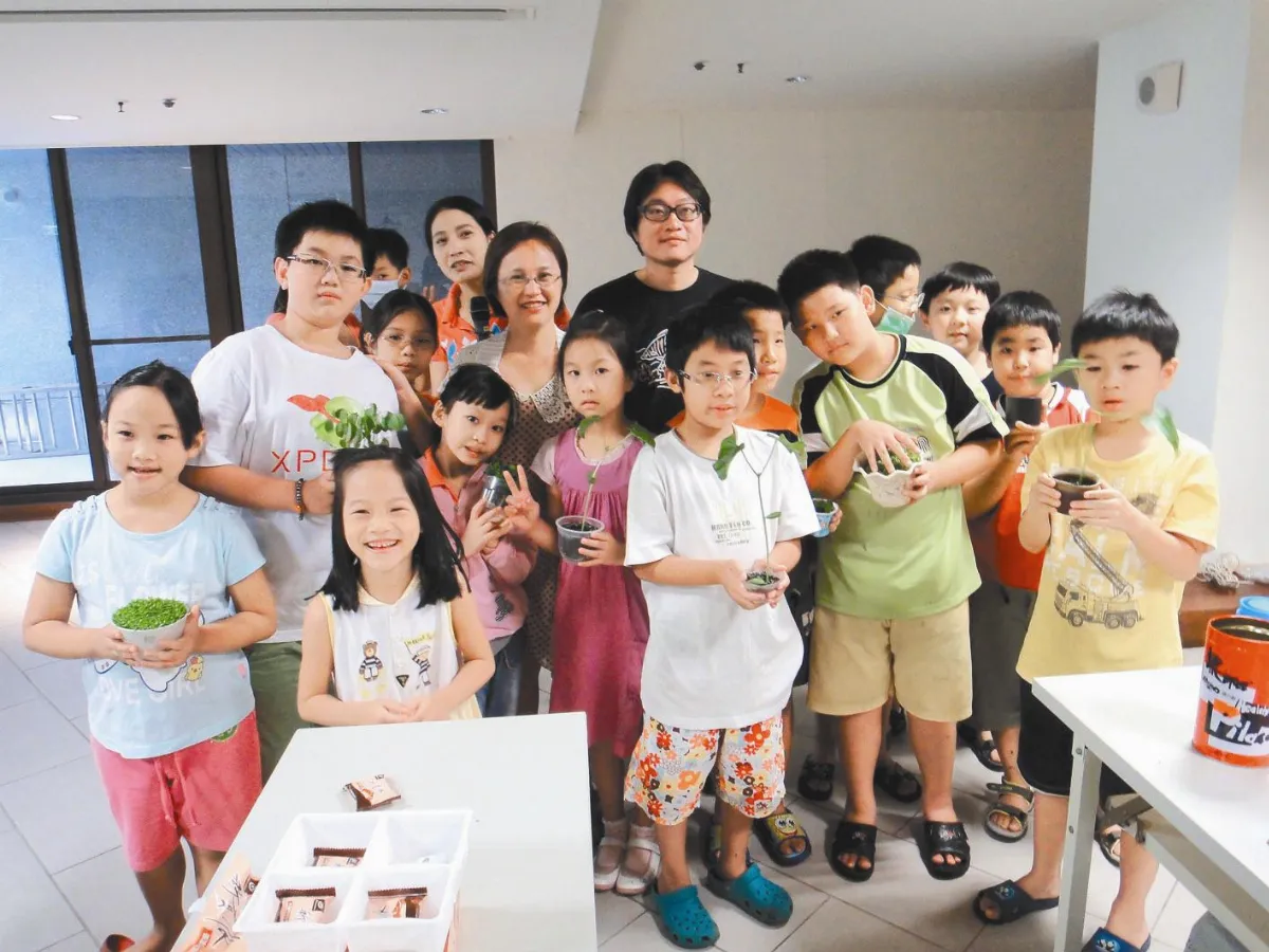 豆爸與豆媽 一粒種子樂人生