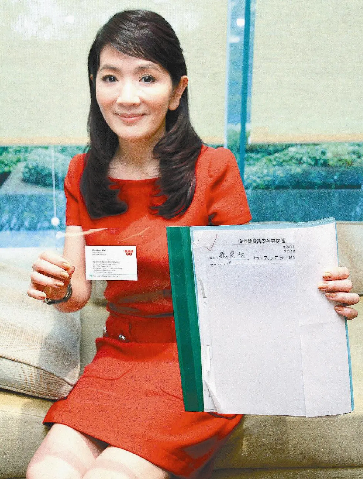大調查媒體人選出逆齡美女