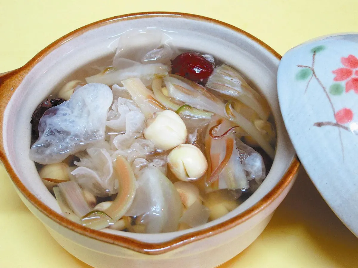 美味私房料理  曇花蓮子湯