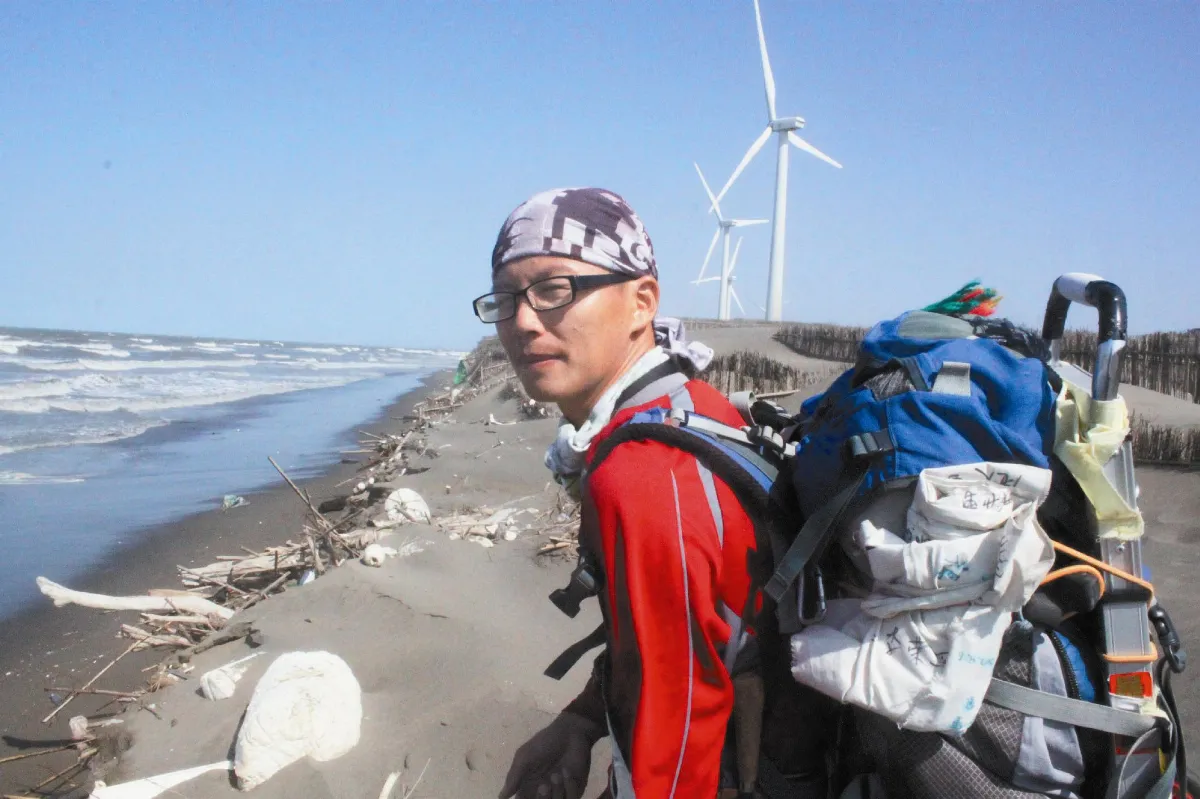 坐而言不如起而行博士生辭職 環台救海岸